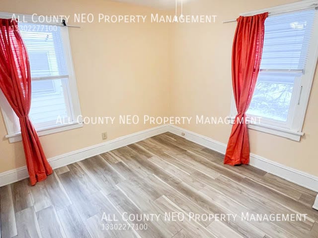 Building Photo - 4928 E 84th St