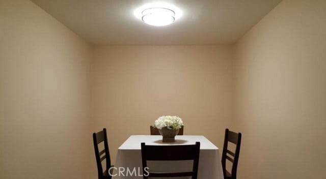 Building Photo - 225 N Rose St