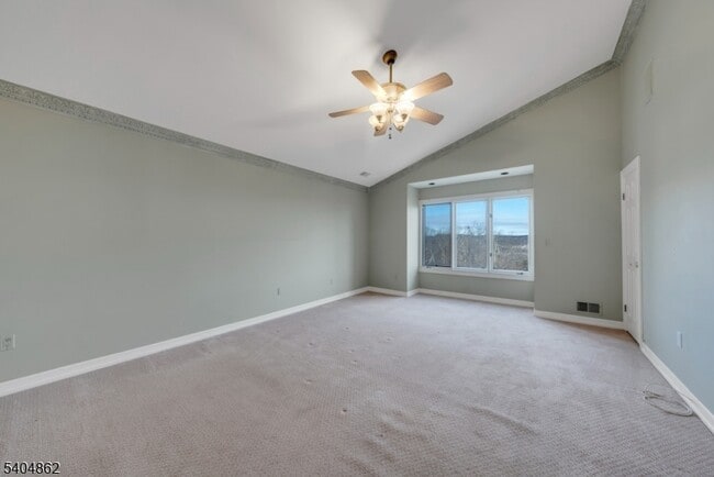 Building Photo - 19 Lea Pl