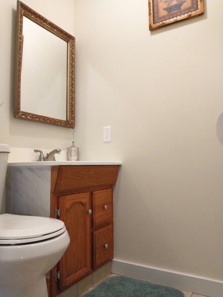 Building Photo - 2906 Laporte Rd