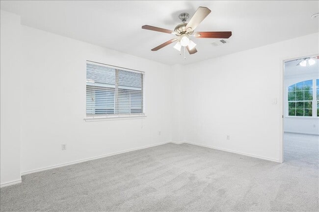 Building Photo - 712 Arrowood Pl