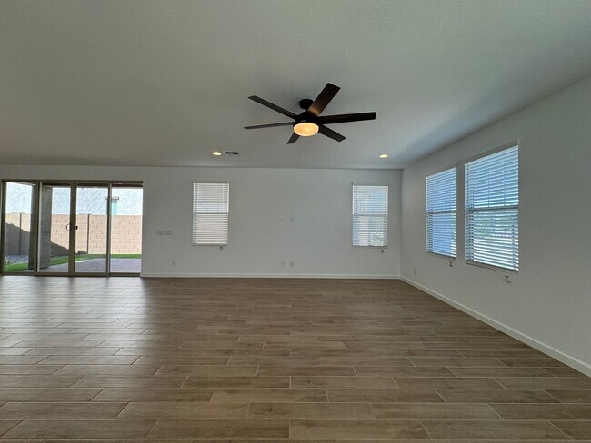 Building Photo - BRAND NEW HOME IN UNION PARK AT NORTERRA I...