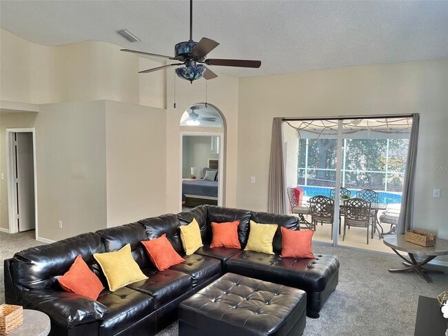 Building Photo - 2962 Viscount Cir