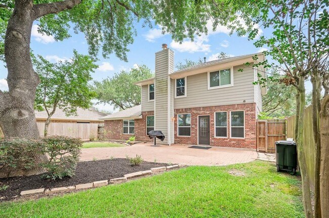 Building Photo - 209 McVoy Dr