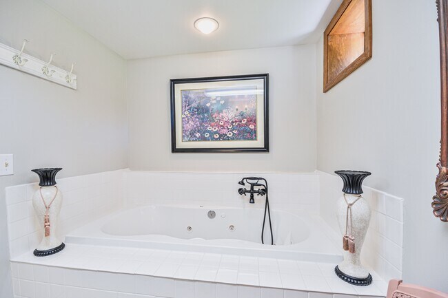 Building Photo - 31792 Hollyhock Ln