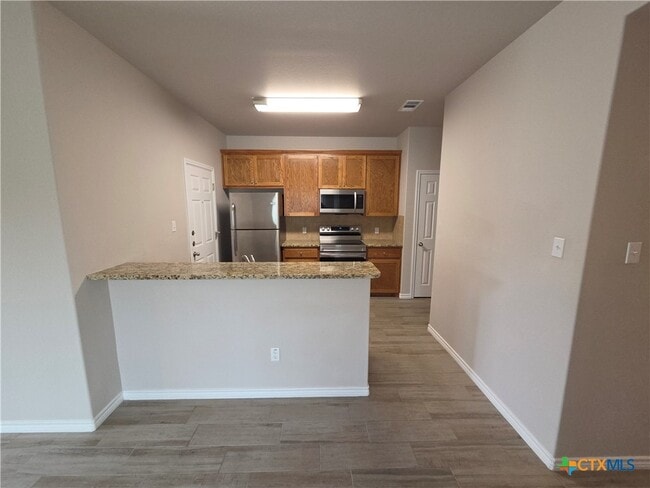 Building Photo - 332 Arnold Dr