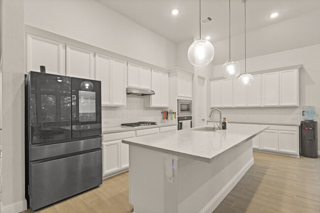 Building Photo - 10943 Water Hyssop Ln