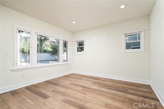 Building Photo - 1946 Corson St