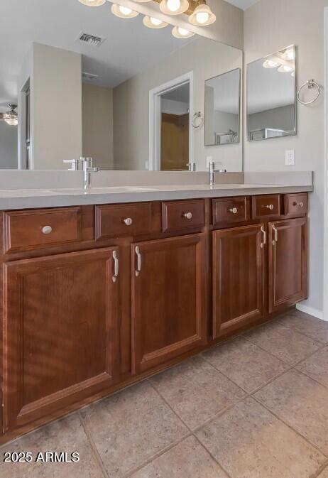 Building Photo - 2199 W Tanner Ranch Rd