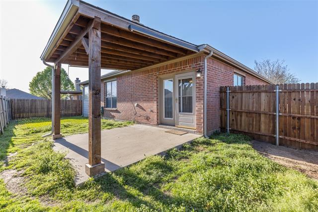 Building Photo - 504 Teal Ln