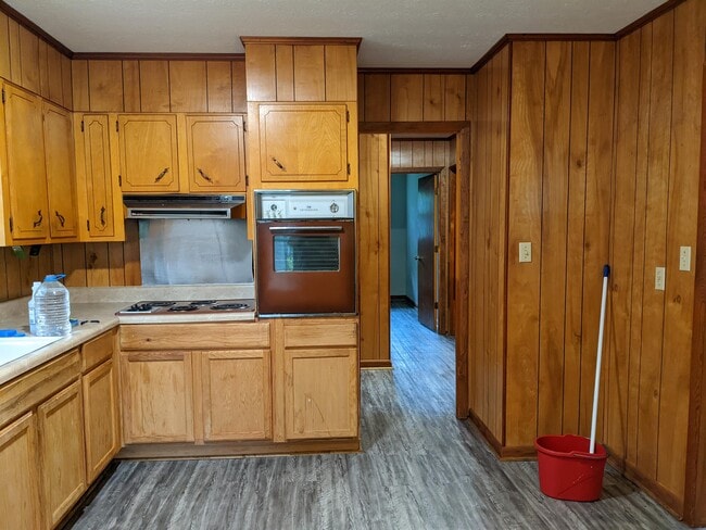 Building Photo - 7 3rd St