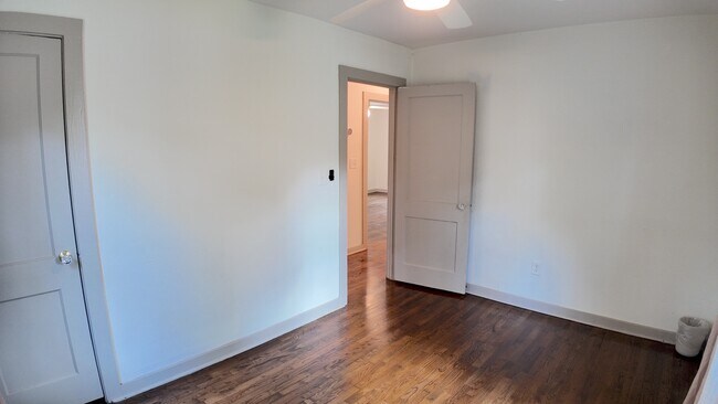 Building Photo - 2150 Texas Ave