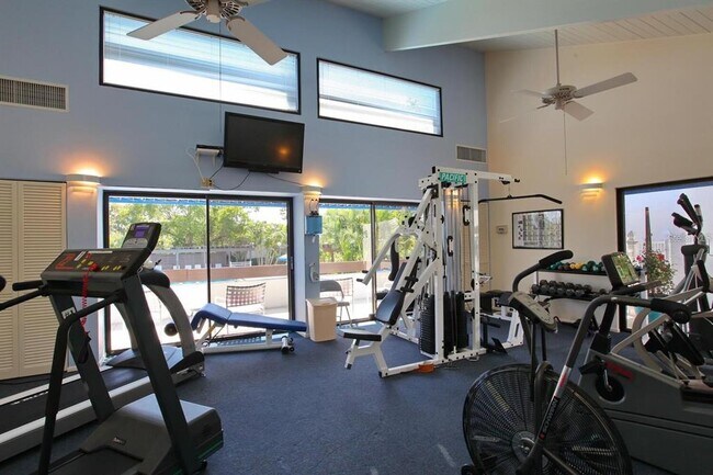 Building Photo - 840 Bayport Wy