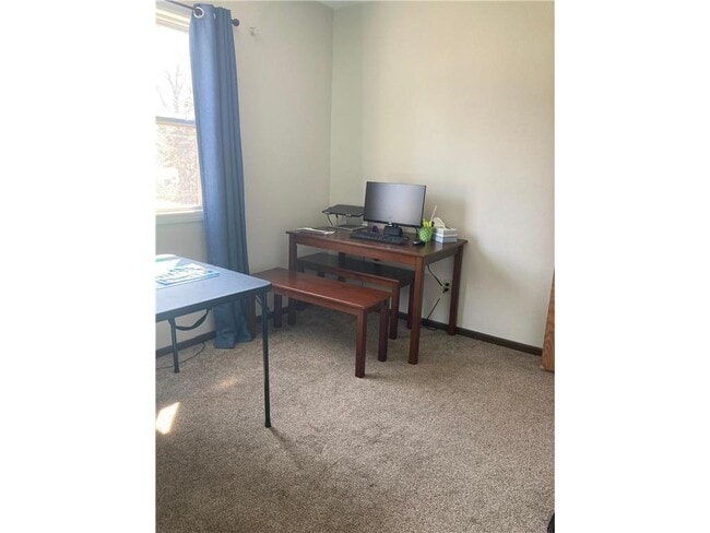 Building Photo - 311 W Bert St