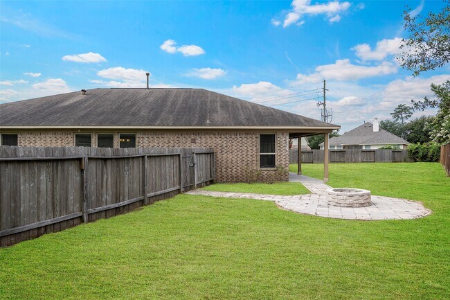 Building Photo - 2703 Barrington Branch Dr