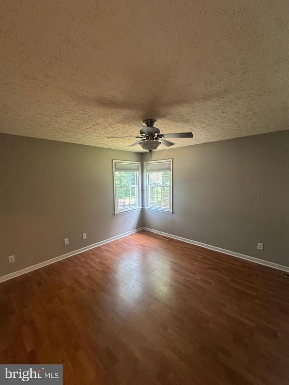 Building Photo - 74 Clarion Dr