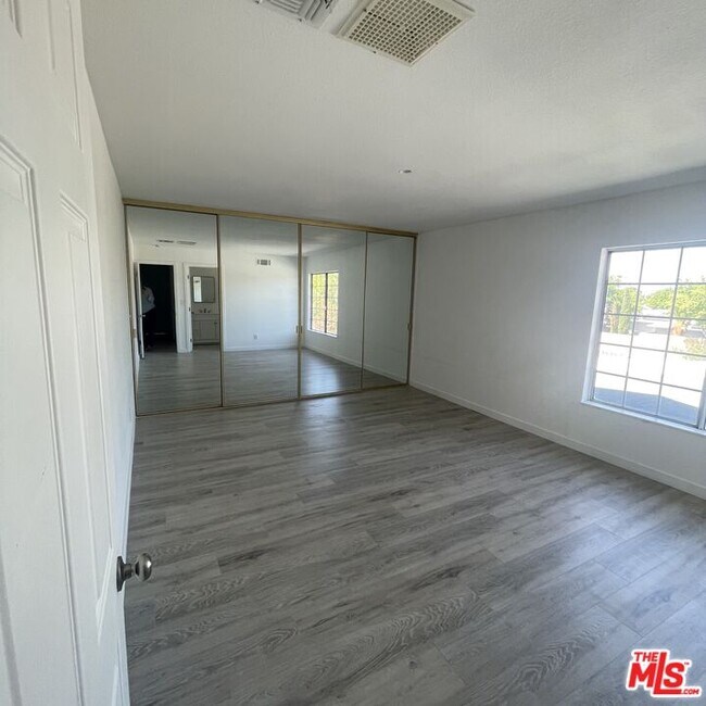 Building Photo - 3021 Limewood Ln