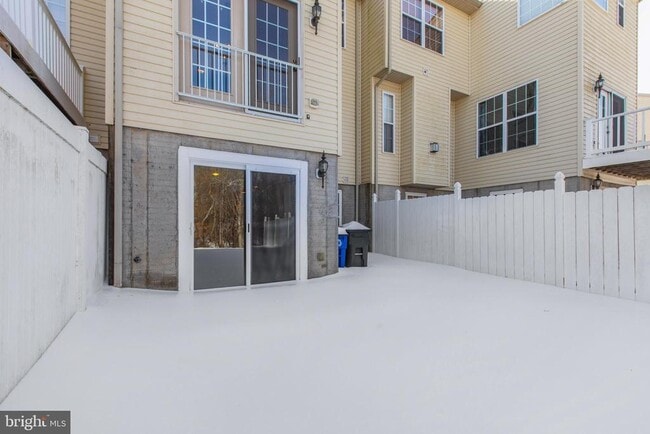 Building Photo - 618 Berwick Ct