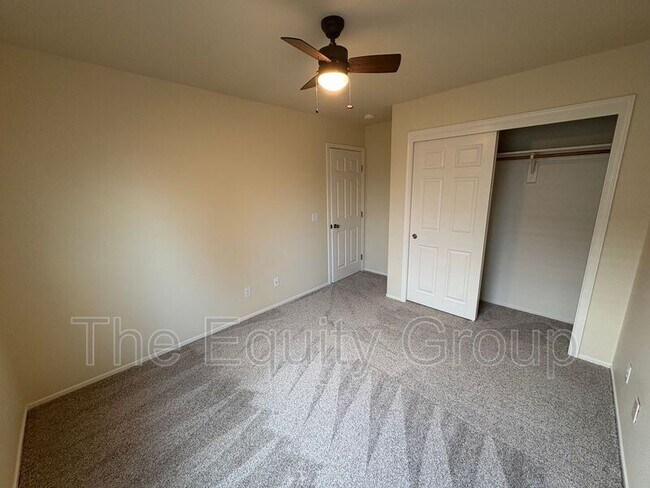 Building Photo - 1155 Meadow Ave