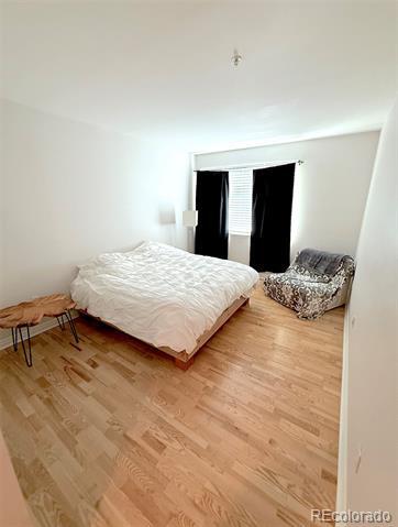 Building Photo - 2700 E Cherry Creek S Dr