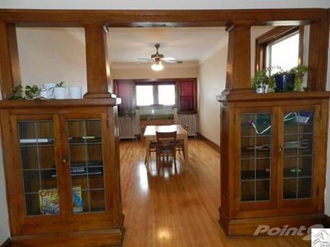 Building Photo - 3+ Bedroom / 2 Bath Single Family Home Ava...