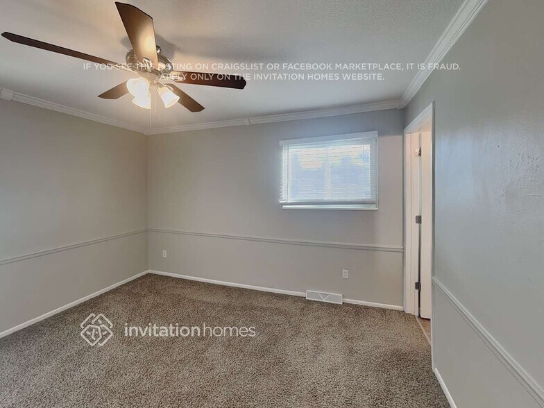 Building Photo - 10110 Depew St