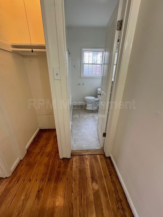 Building Photo - 1781 N Orchid Ave