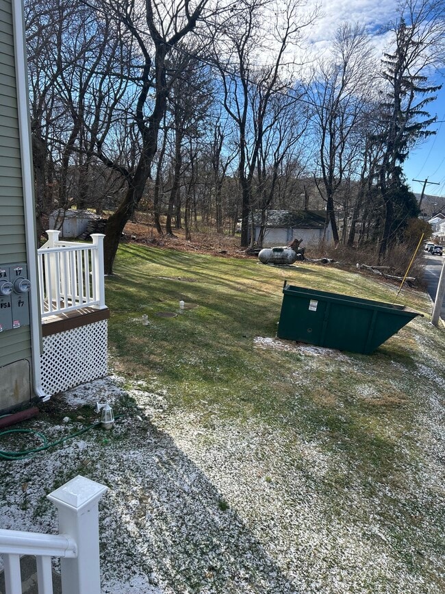 Building Photo - 15 Church St