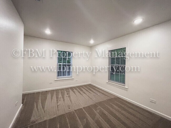Building Photo - 207 Kirksey St