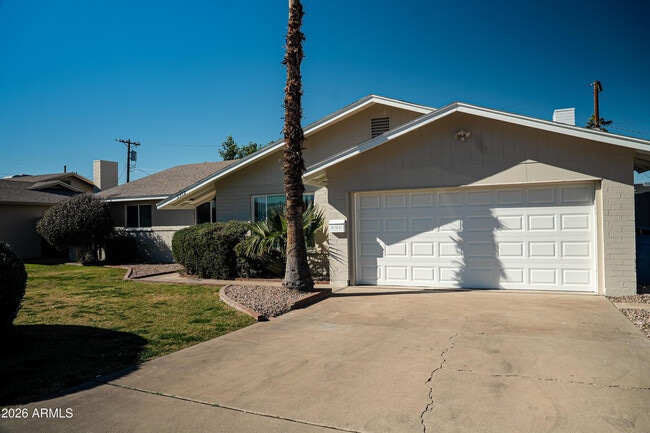 Building Photo - 3312 S Ventura Dr
