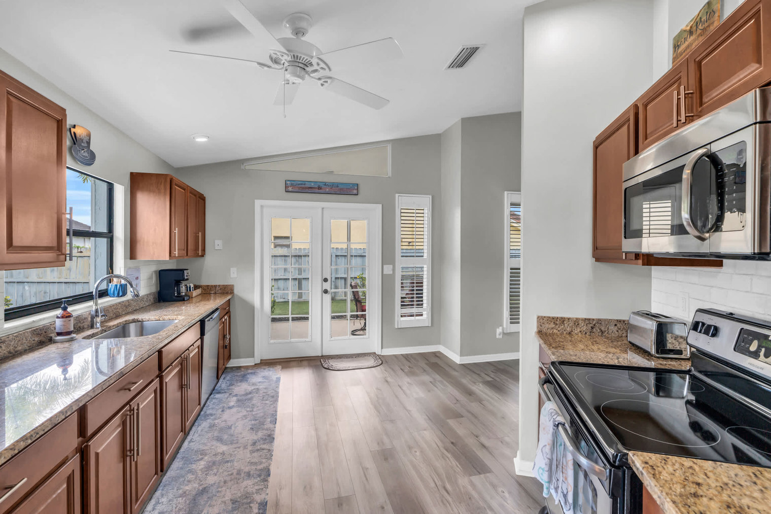 Building Photo - 27414 Pollard Dr