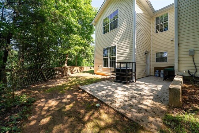 Building Photo - 7683 Creekside Ln