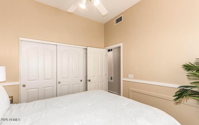 Building Photo - 7319 W Surrey Ave