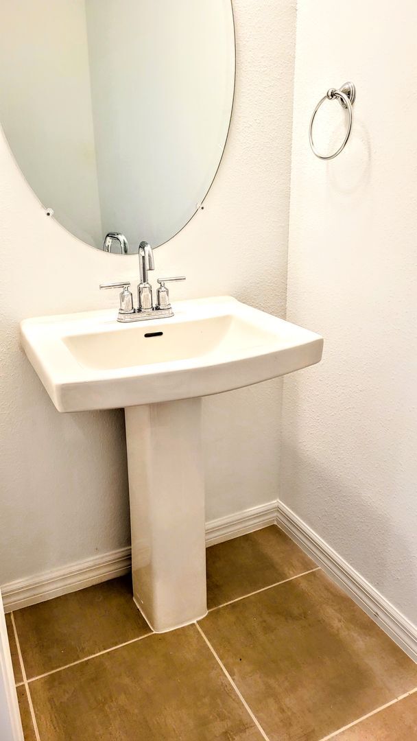 Building Photo - Annual UNfurnished 3/ 2 1/2 townhome in great location near I-75 at Skye Ranch