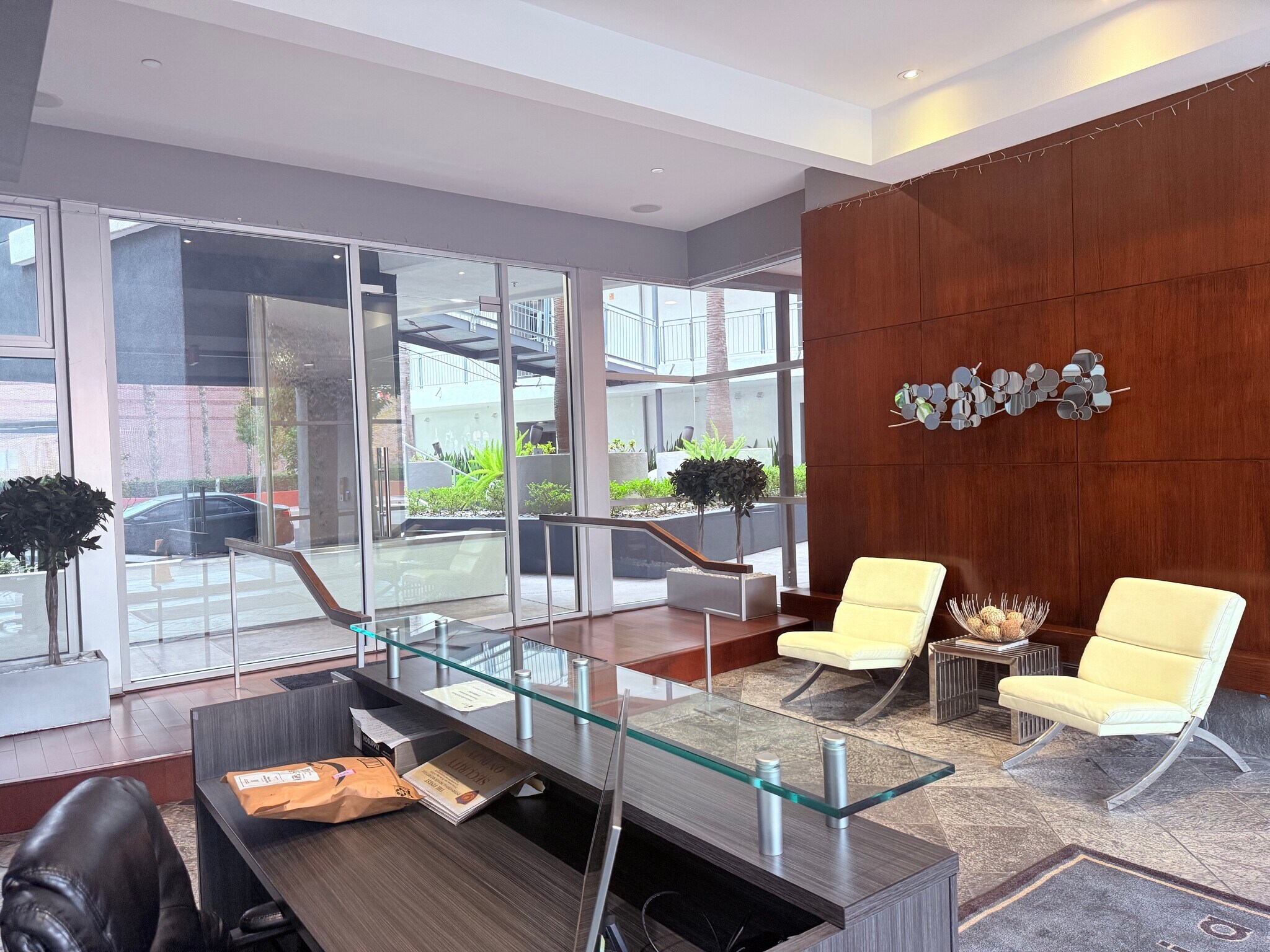 Building Photo - 101 Market St