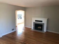 Building Photo - 2 Bed/1 Bath Bungalow in Downtown McMinnville