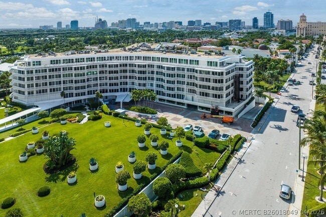 Building Photo - 130 Sunrise Ave