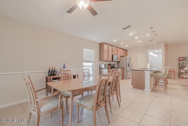 Building Photo - 15816 Twin Creek Dr