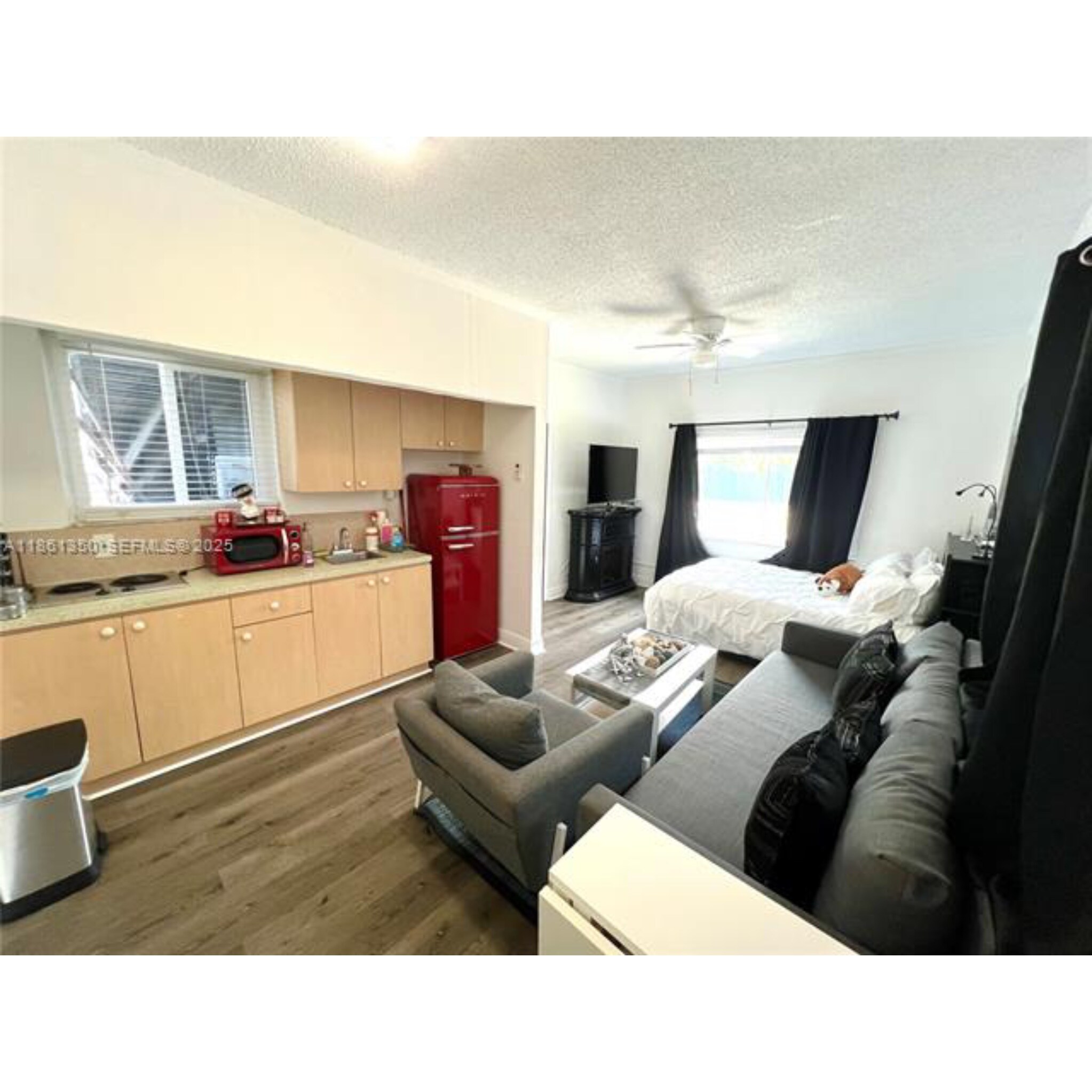 Building Photo - 2235 SW 23rd Ave