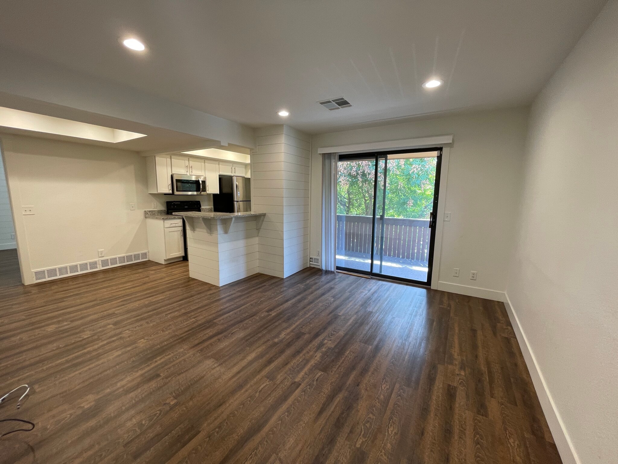 Building Photo - 6893 S Countrywoods Cir