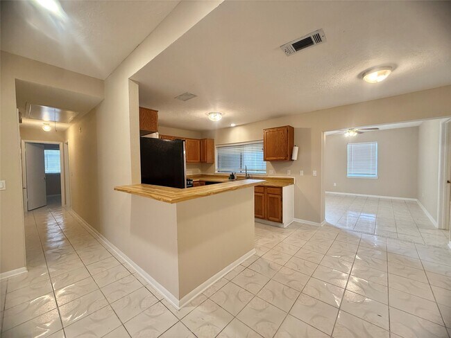 Building Photo - 13511 Harpers Bridge Dr