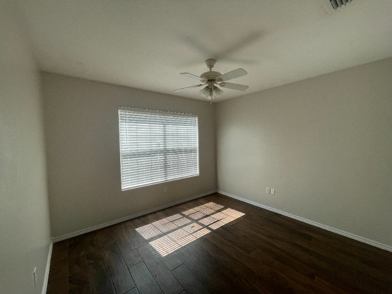 Building Photo - 2135 Lima Loop