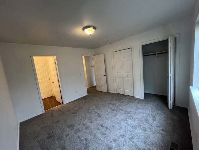 Building Photo - 9181 W Cory Ln