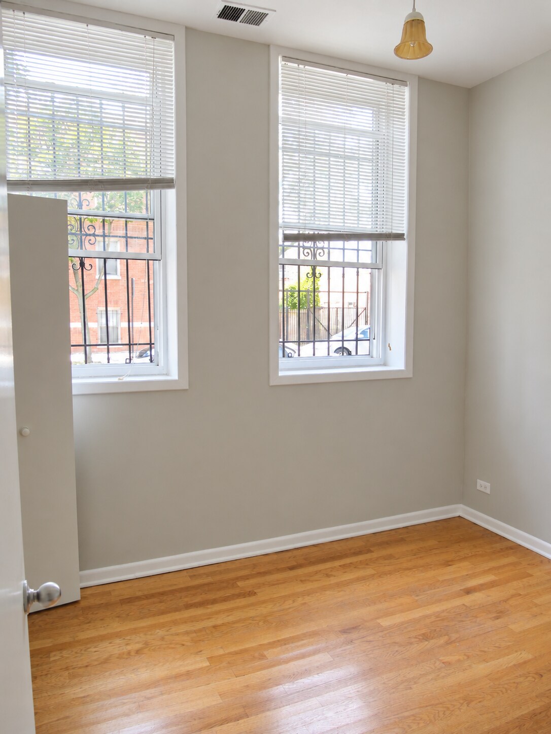 Bedroom - 2158 W Erie St