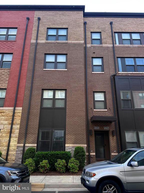 Building Photo - 20529 Milbridge Ter
