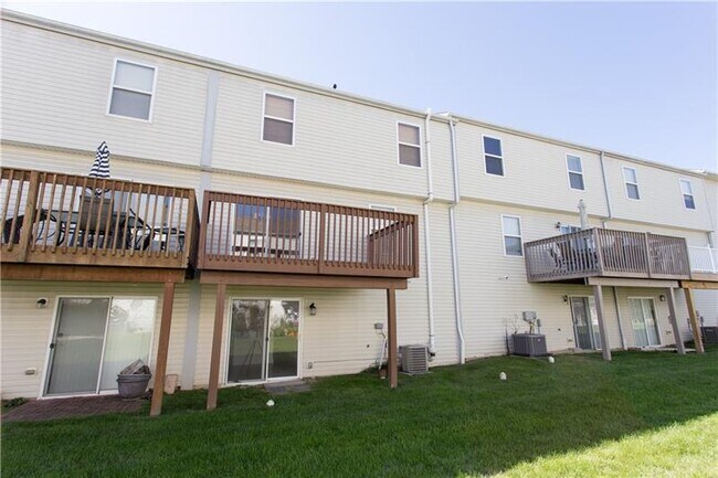 Building Photo - 3304 Timberglen Dr