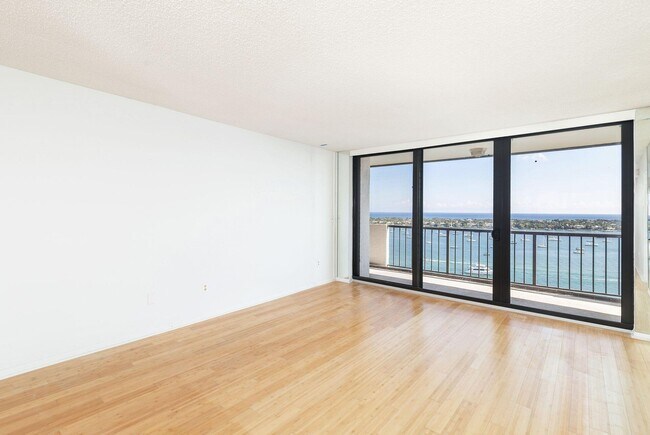 Building Photo - 5200 N Flagler Dr