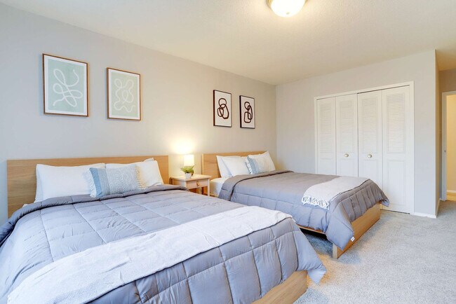 Building Photo - 2111 Richmond Hwy