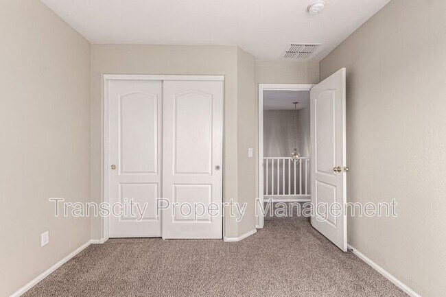 Building Photo - 38444 N Joann Way