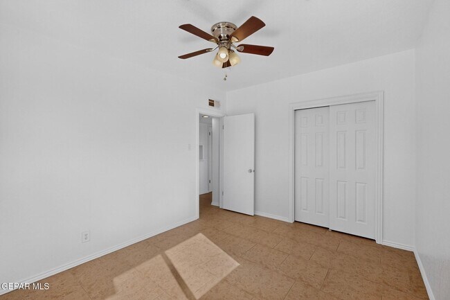 Building Photo - 5108 Yvette Ave